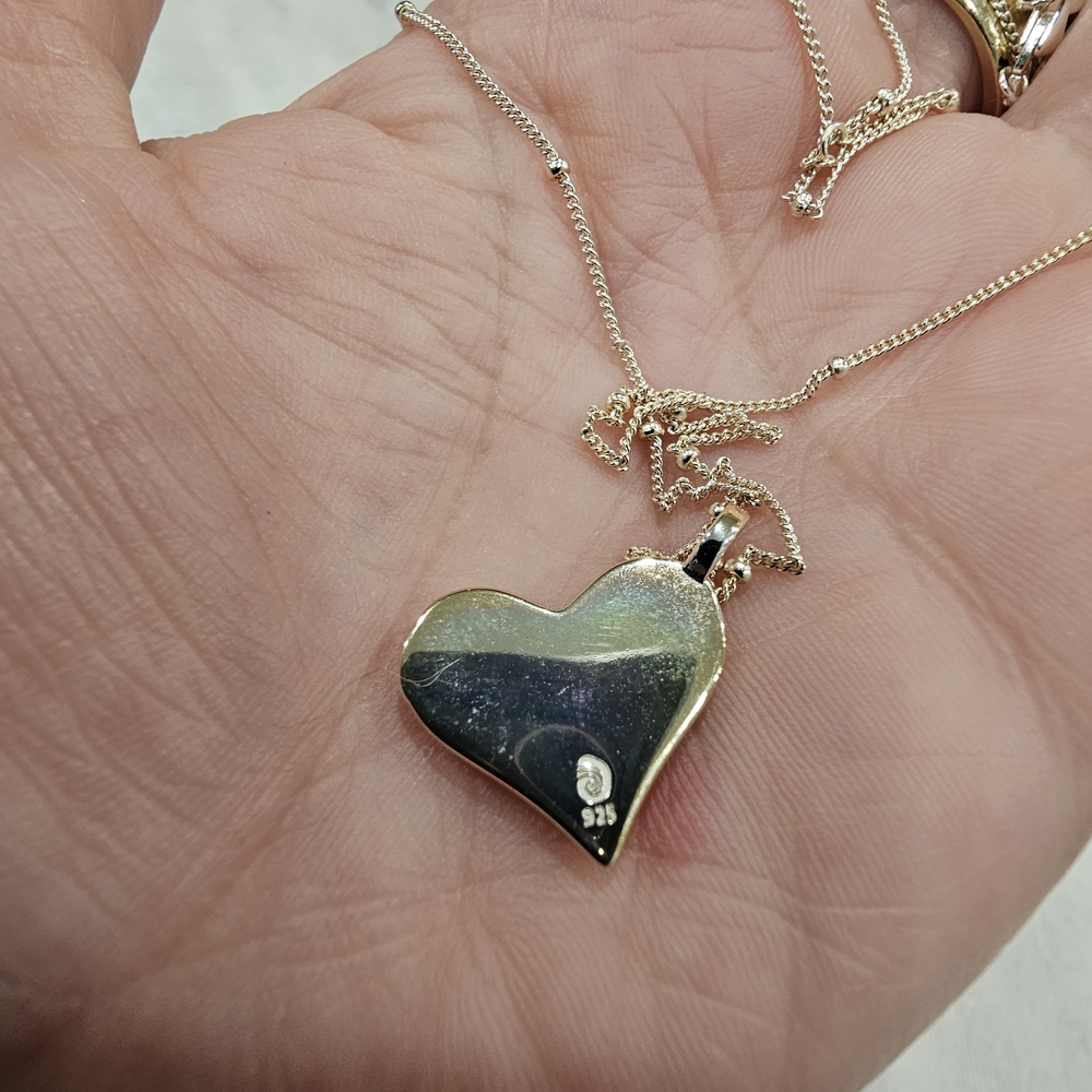Dune Silver Necklace with Blue Heart Pendant - Picture 5 of 10